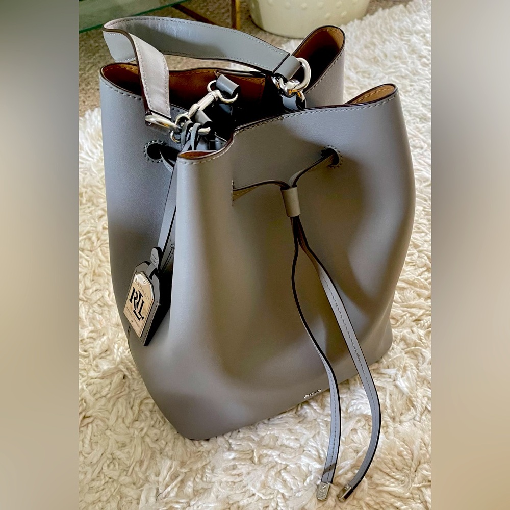 LAUREN BY RALPH LAUREN LEATHER TOP HANDLE/CROSSBODY BUCKET BAG W/POUCH PREOWNED